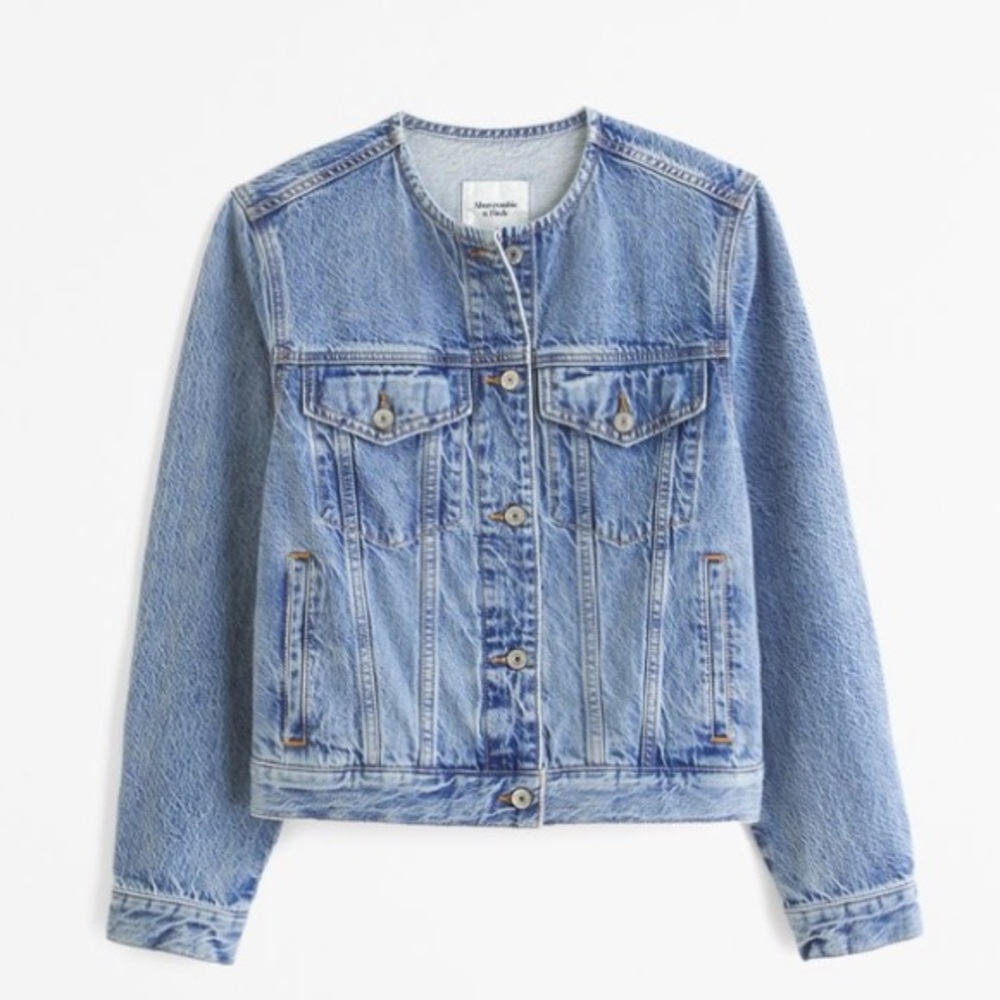 New w Tag: Abercrombie & Fitch Collarless Denim Jacket. Size Small